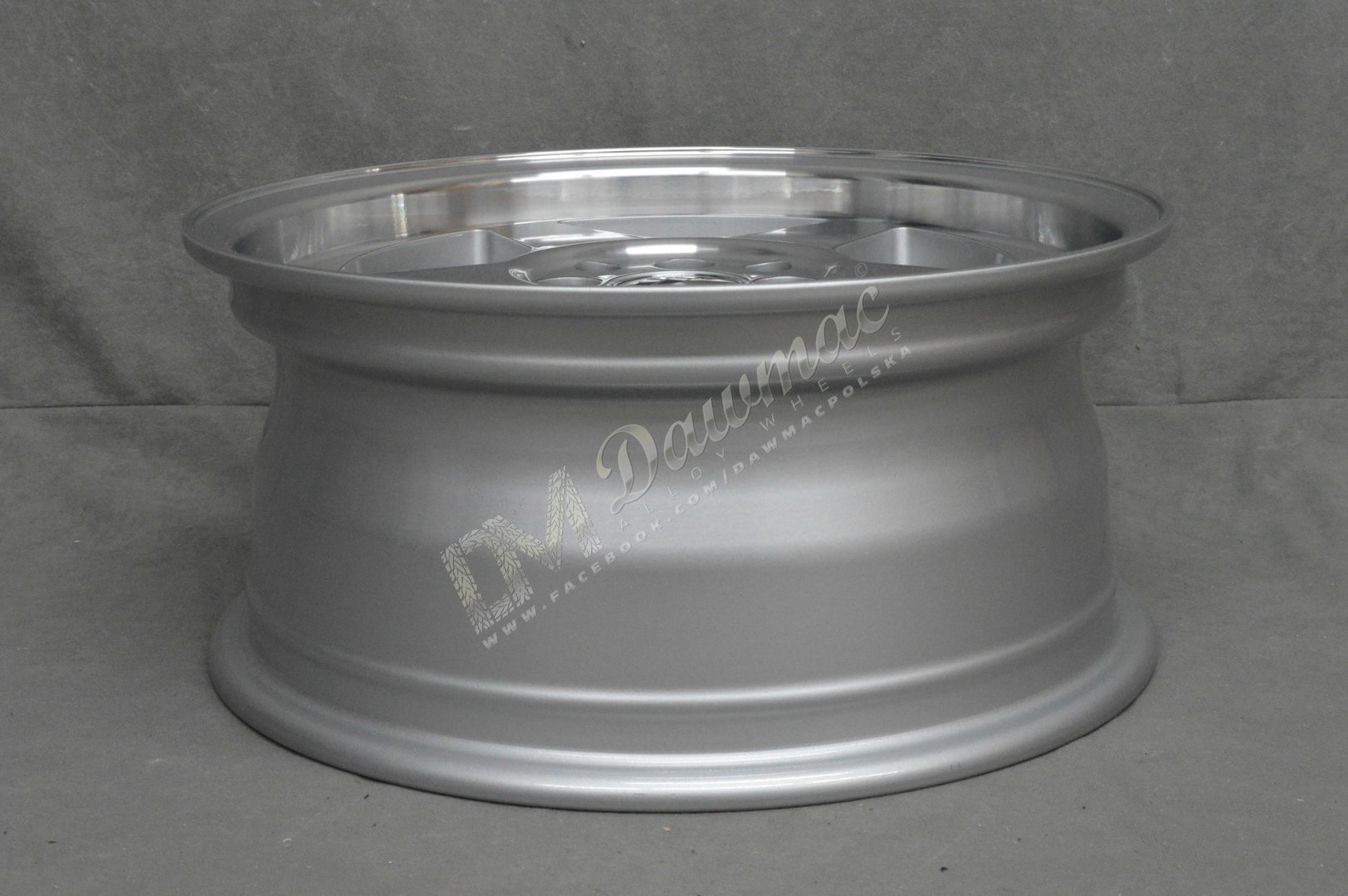 Japan Racing JR6 16" 7J ET35 + 8J ET30 4x100/4x114,3 Silver Machined Face - obrazek 7