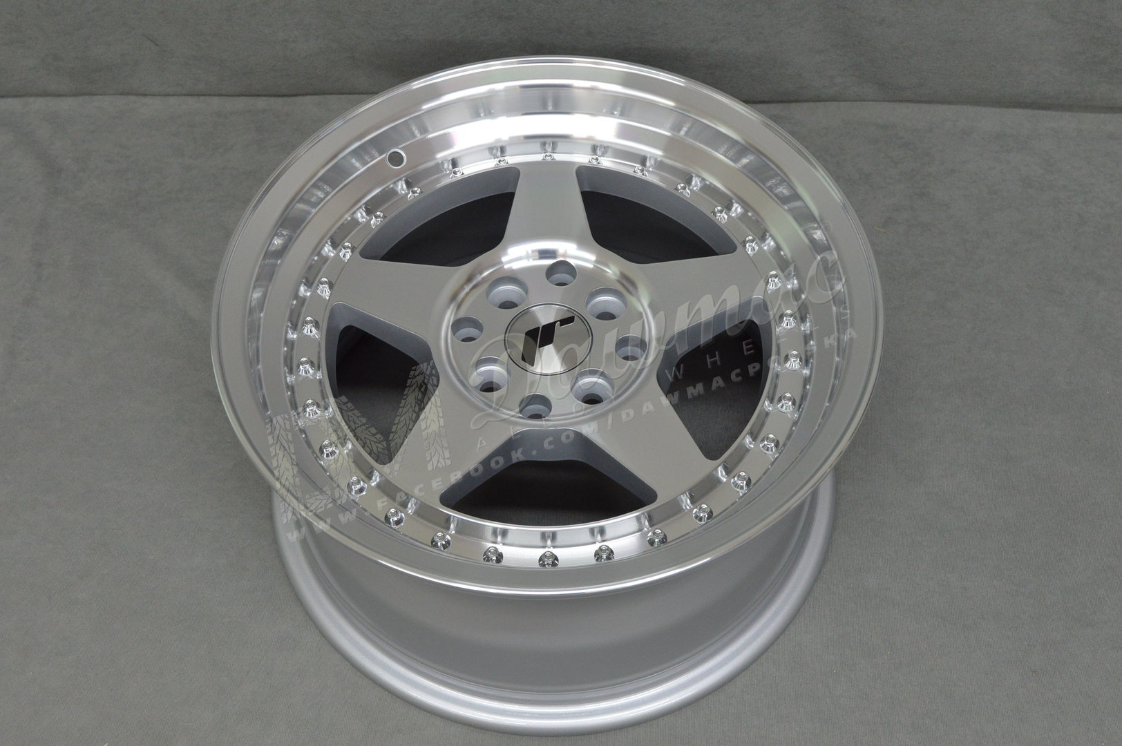Japan Racing JR6 16" 8J ET30 4x100/4x114,3 Silver Machined Face - obrazek 5