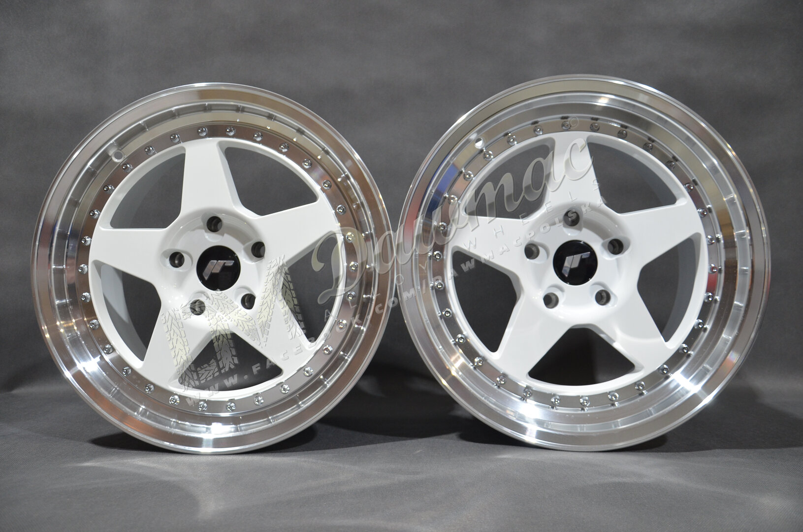 Japan Racing JR6 17" 8J ET20-ET35 + 10J ET20 BLANK White w/ Machined Lip - obrazek 2