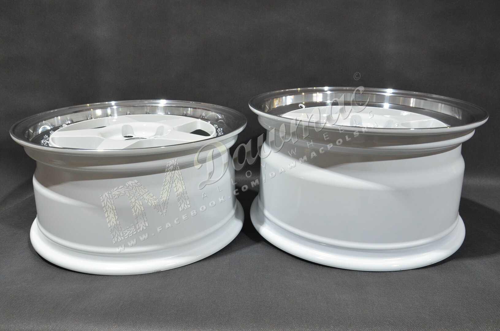 Japan Racing JR6 18" 8,5J ET20-ET40 + 10,5J ET0-ET25 BLANK White w/ Machined Lip - obrazek 6