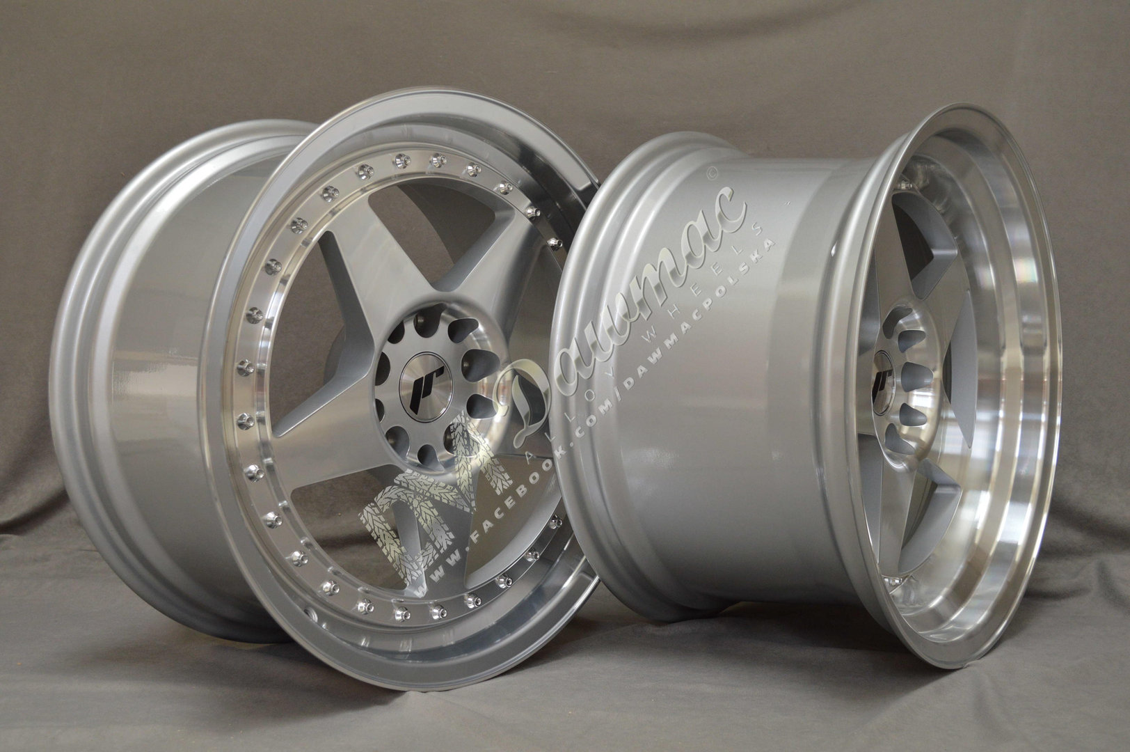 Japan Racing JR6 18" 8J ET20-ET35 + 9J ET20-ET35 BLANK Silver Machined Face - obrazek 5