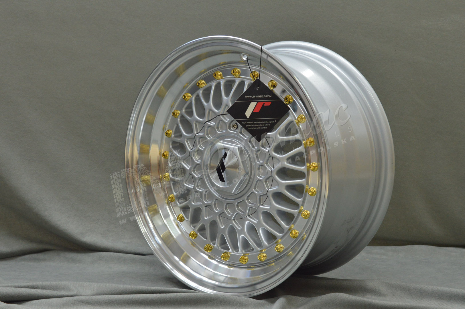 Japan Racing JR9 15" 7J ET20 4x100/4x108 Silver w/Machined Lip Gold Rivets - obrazek 3