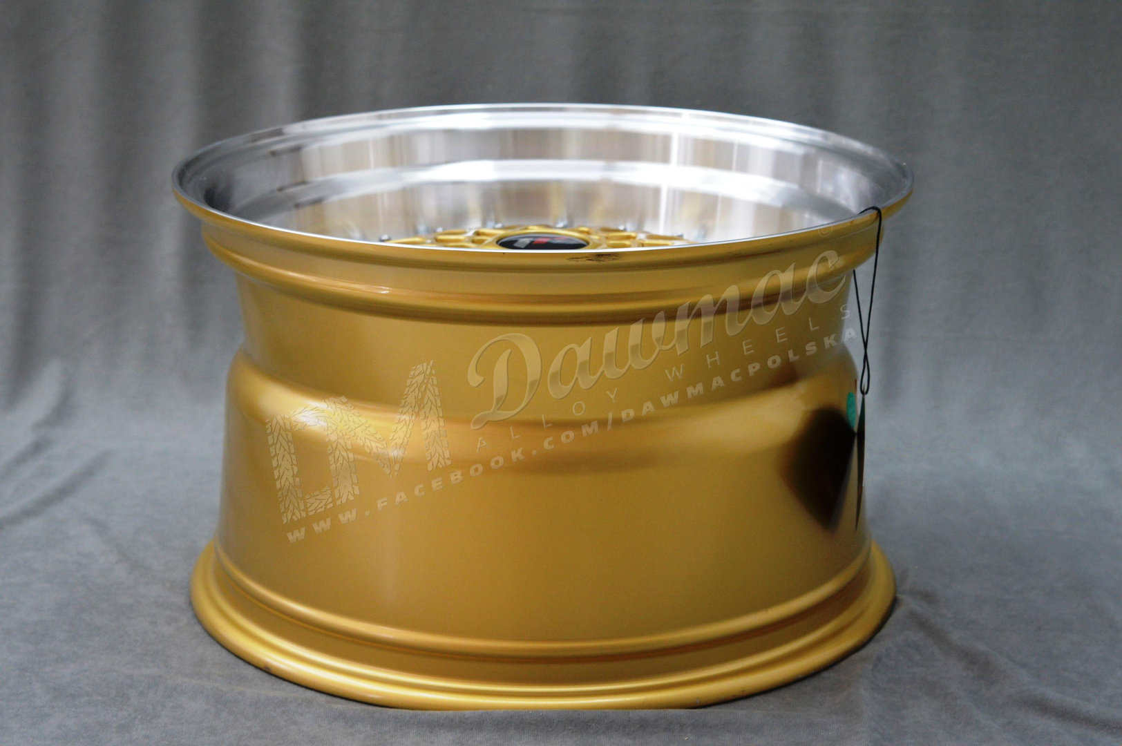 Japan Racing JR9 17" 10J ET20 BLANK Gold w/Machined Lip - obrazek 6