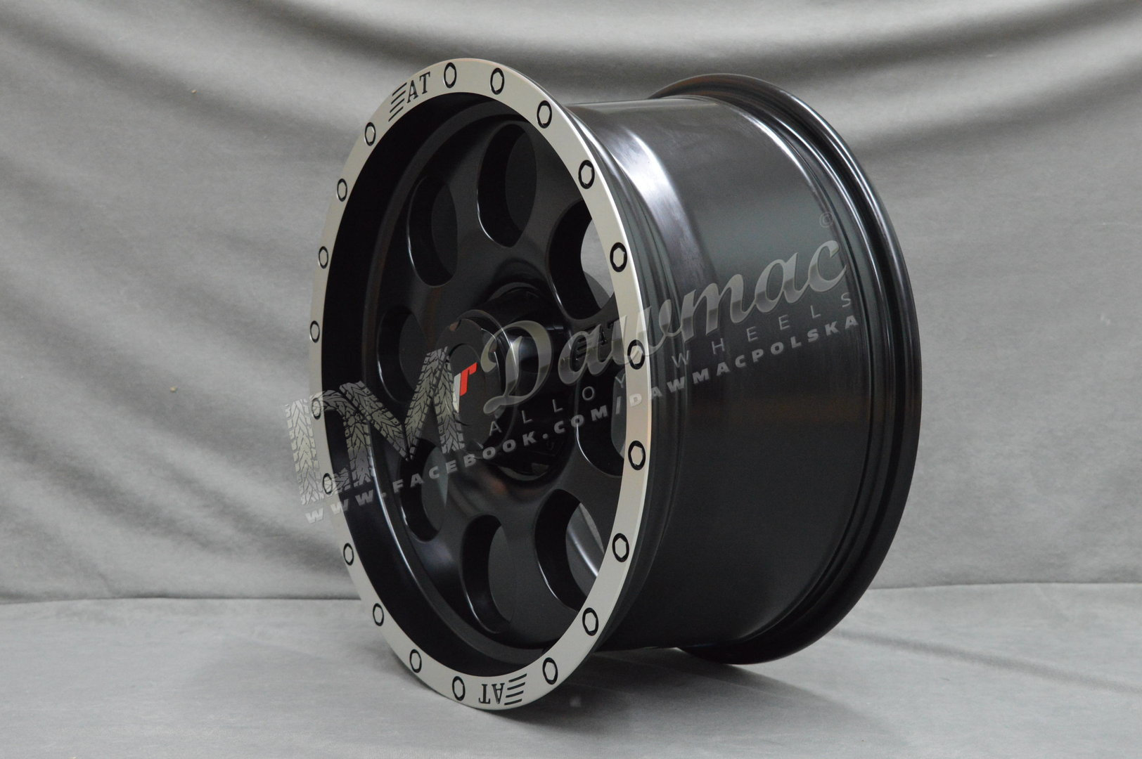 Japan Racing JRX4 16" 9J ET0 6x139,7 Matt Black w/Machined Lip - obrazek 3
