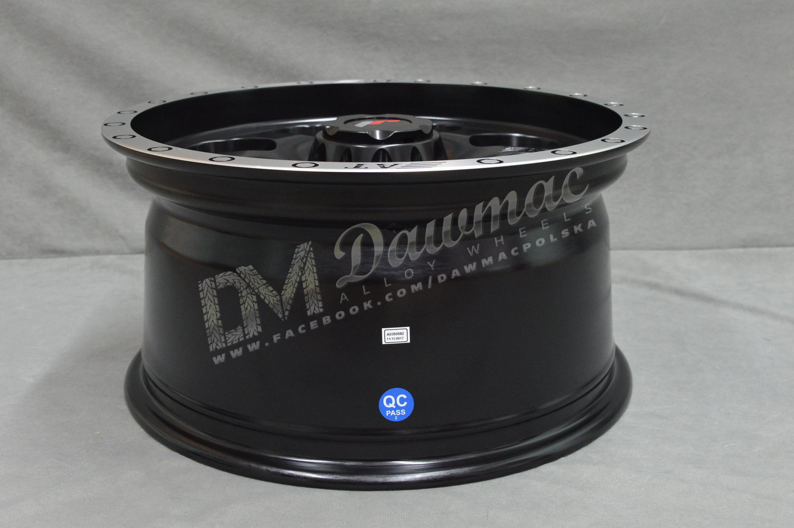 Japan Racing JRX4 17" 8,5J ET20 6x139,7 Matt Black w/Machined Lip - obrazek 8