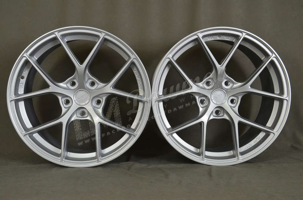 Japan Racing SL01 17" 8J ET20-ET45 + 9J ET20-ET50 BLANK Matt Silver