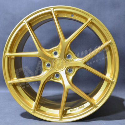 Japan Racing SL01 19" 10J ET20-ET40 BLANK Gold
