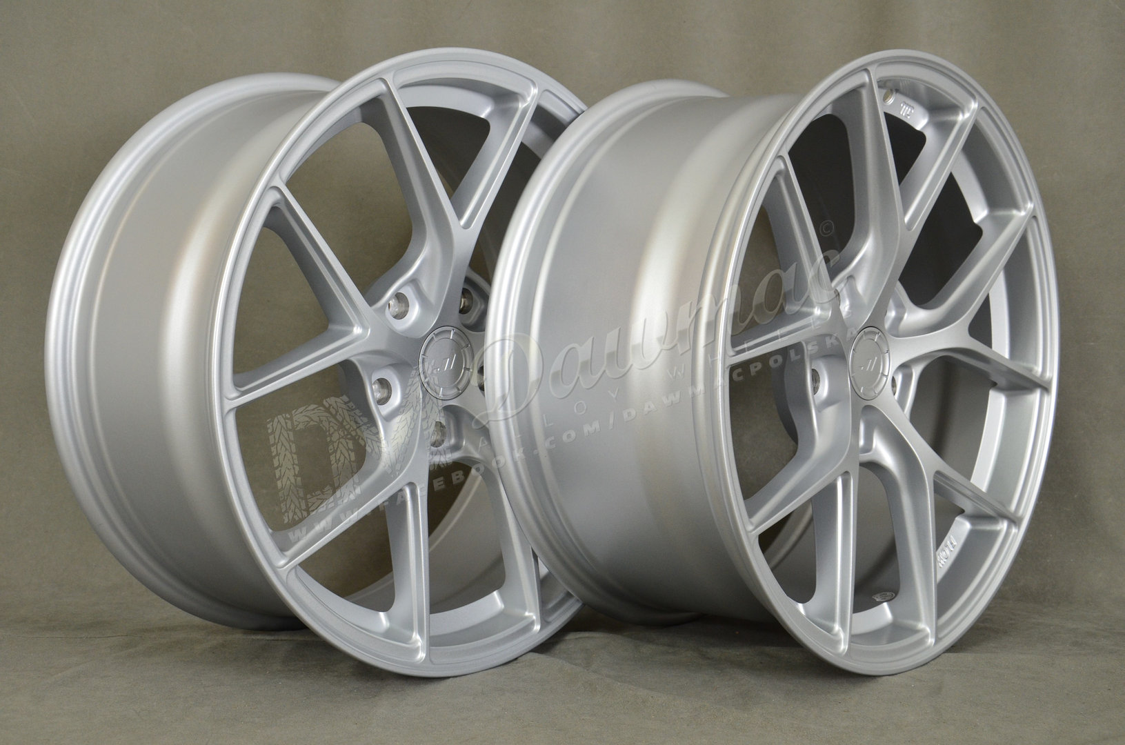 Japan Racing SL01 19" 8,5J ET20-45 + 9,5J ET25-40 BLANK Matt Silver - obrazek 4