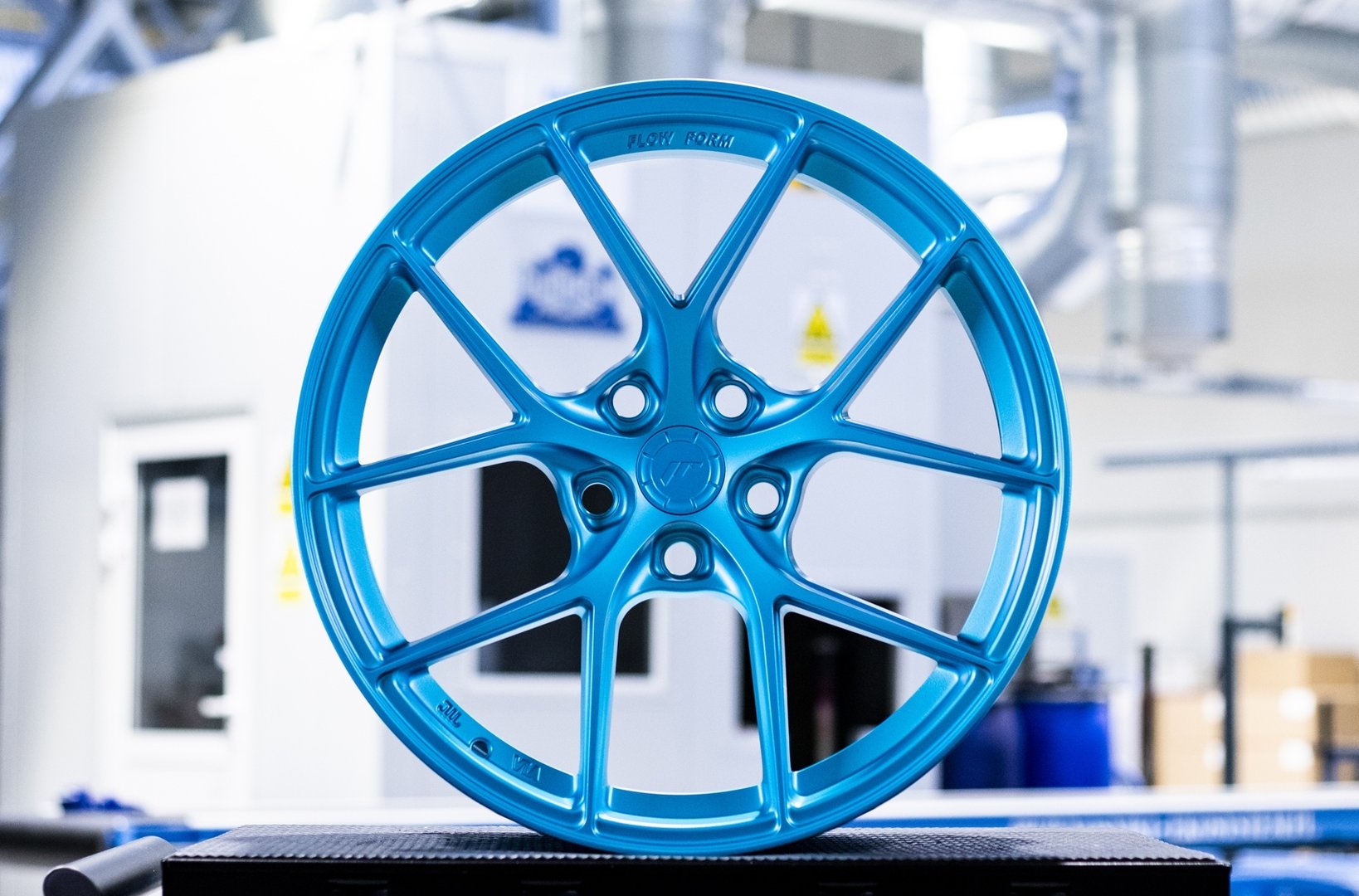 Japan Racing SL01 19" 9,5J ET25-40 + 10,5J ET25-40 BLANK Custom Finish - obrazek 3