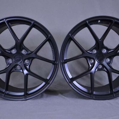 Japan Racing SL01 20" 8J ET20-ET40 + 9J ET20-ET51 BLANK Matt Black
