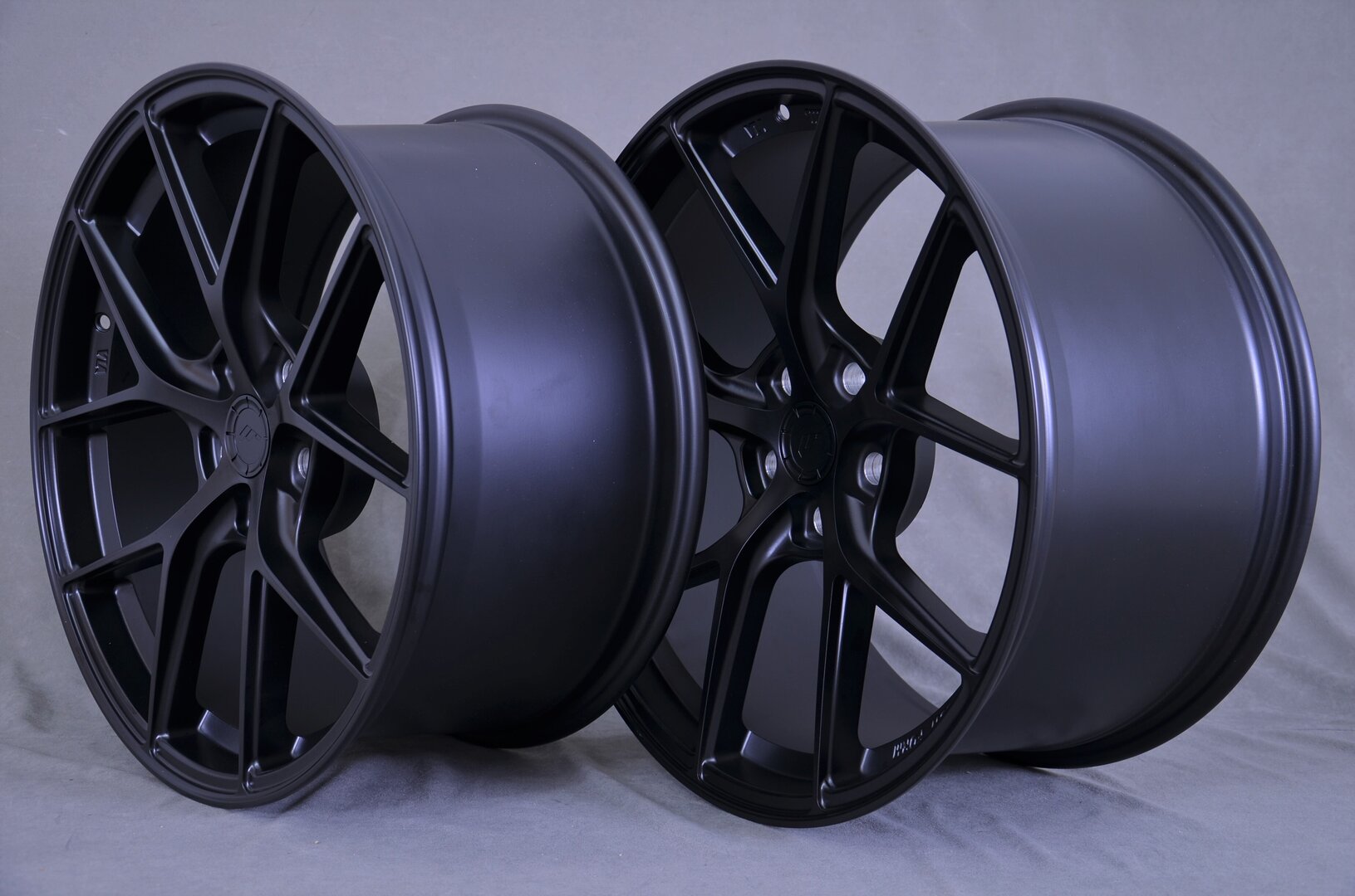 Japan Racing SL01 20" 8J ET20-ET40 + 9J ET20-ET51 BLANK Matt Black - obrazek 4