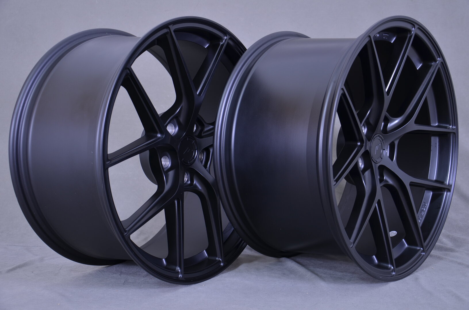 Japan Racing SL01 20" 8J ET20-ET40 + 9J ET20-ET51 BLANK Matt Black - obrazek 5