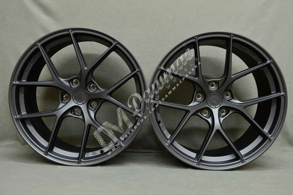 Japan Racing SL01 20" 8J ET20-ET40 + 9J ET20-ET51 BLANK Matt Gun Metal