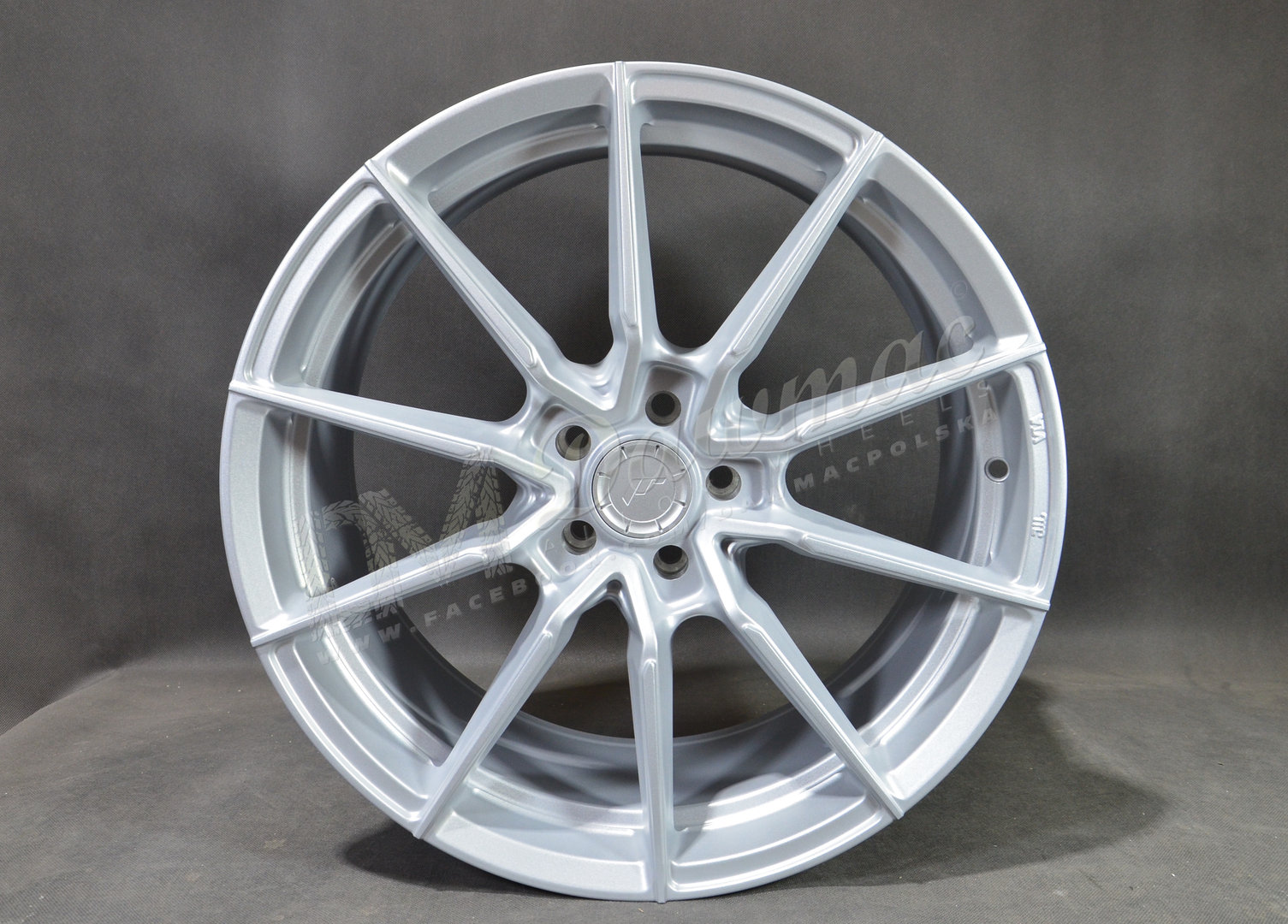 Japan Racing SL02 19" 8J ET20-ET40 + 9J ET20-ET51 BLANK Matt Silver - obrazek 2