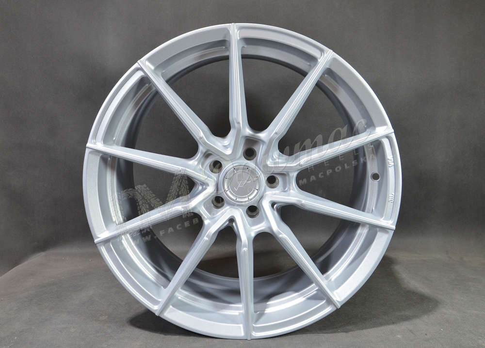 Japan Racing SL02 19" 9J ET20-ET51 + 10J ET20-ET51 BLANK Matt Silver