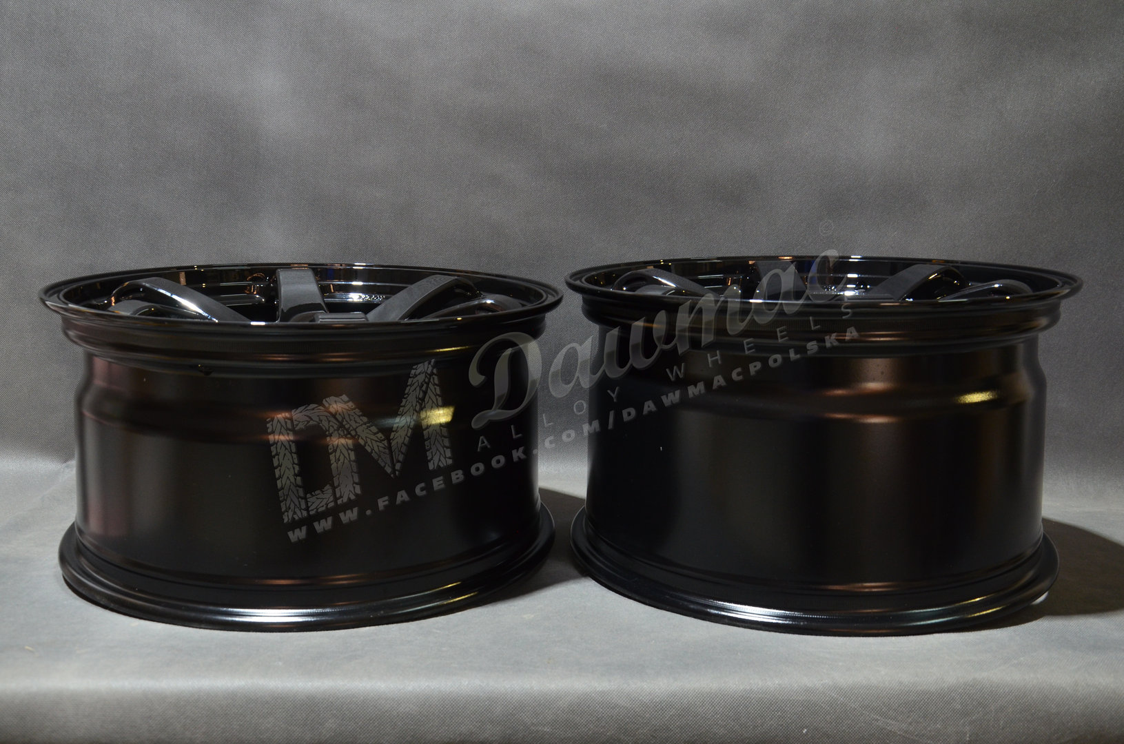 Japan Racing SL03 19" 9,5J ET20-ET35 + 10,5J ET15-ET45 BLANK Gloss Black - obrazek 6