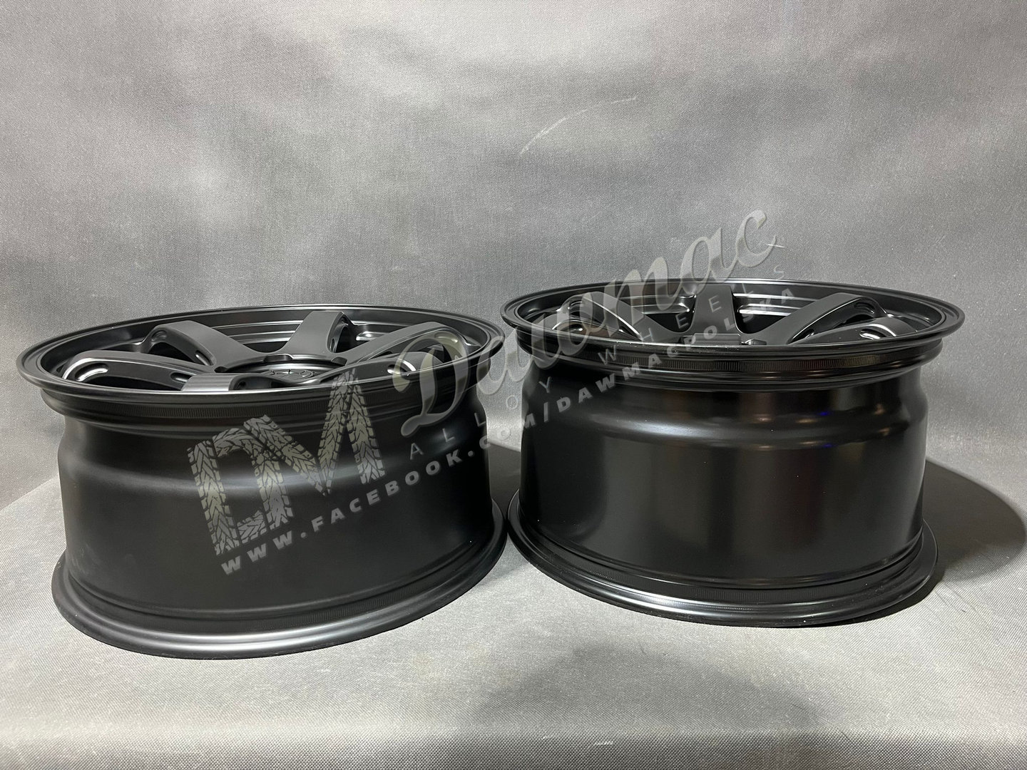 Japan Racing SL03 19" 9J ET20-ET45 + 10J ET15-ET40 BLANK Matt Black - obrazek 6