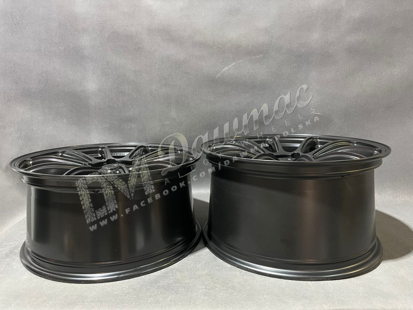 Japan Racing SL04 19" 9J ET20-ET51 + 10J ET15-ET51 BLANK Matt Black - obrazek 7