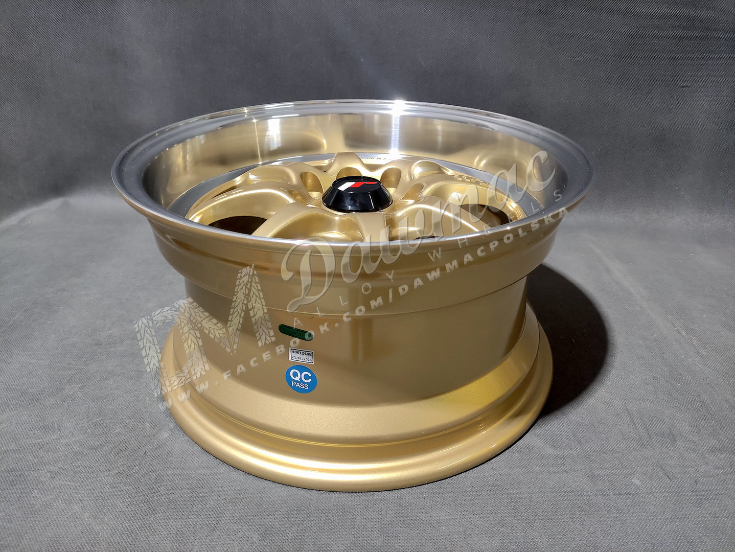 Japan Racing TF2 15" 7,5J ET10 4x100/4x114,3 Gold - obrazek 6