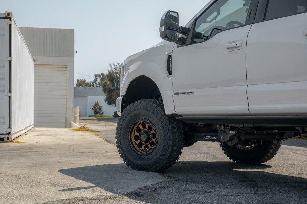 KMC KM541 18" 8,5J ET18 5x127 Matte Bronze with Black Lip - obrazek 6