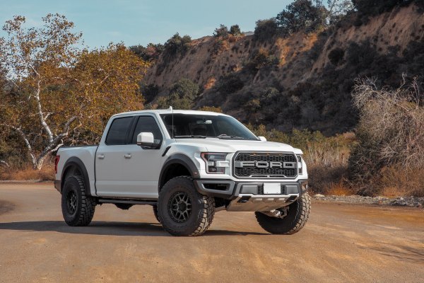 KMC KM544 17" 9J ET-12 5x127 Satin Black with Gray Tint - obrazek 6