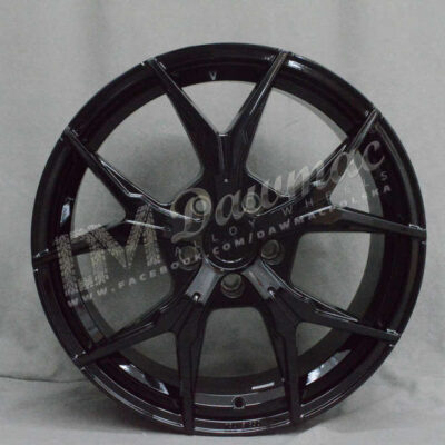 Keskin KT19 18" 8J ET30 5x100 Black Painted
