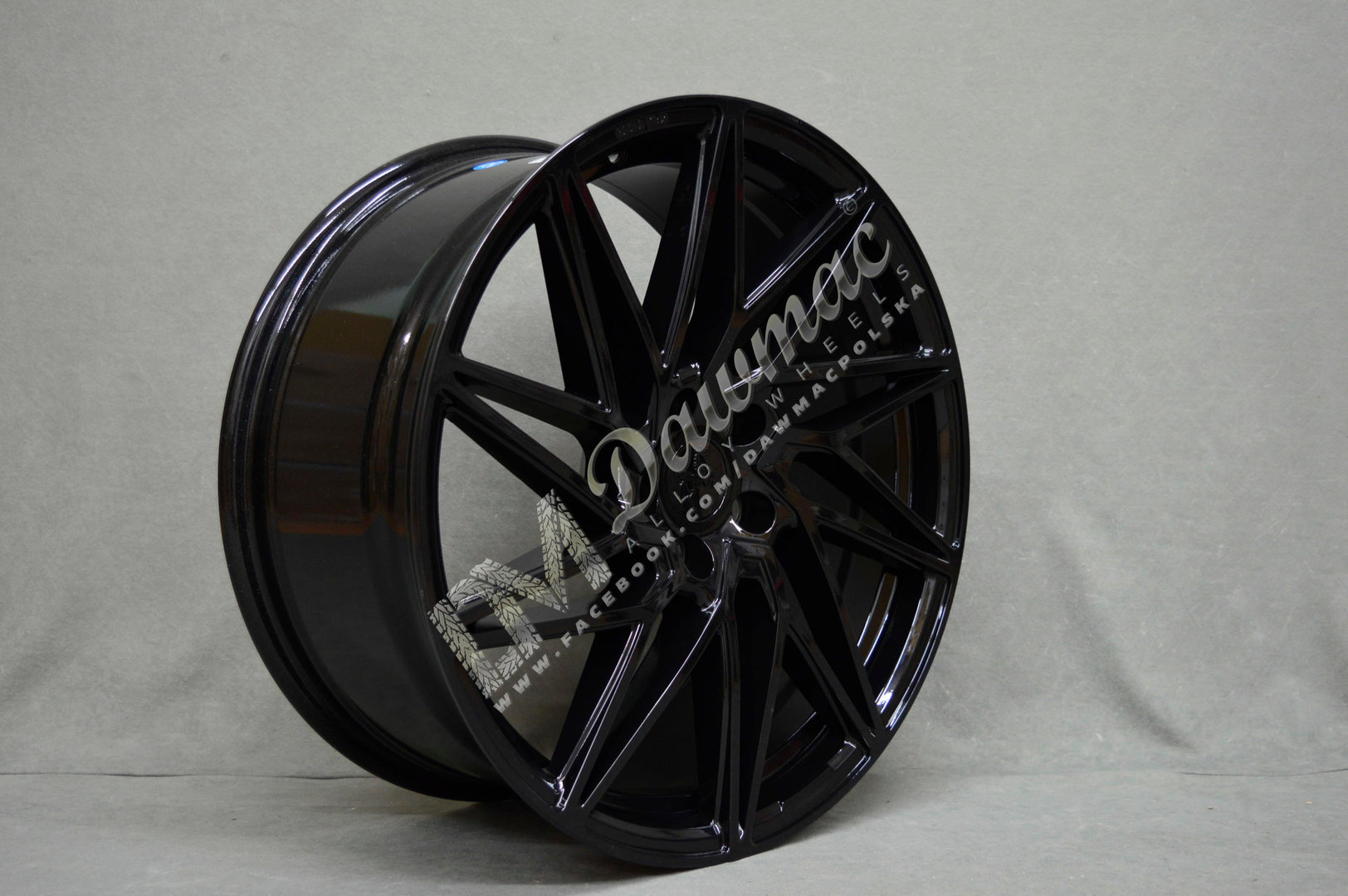 Keskin KT20 19" 8,5J ET45 5x108 Black Painted - obrazek 4