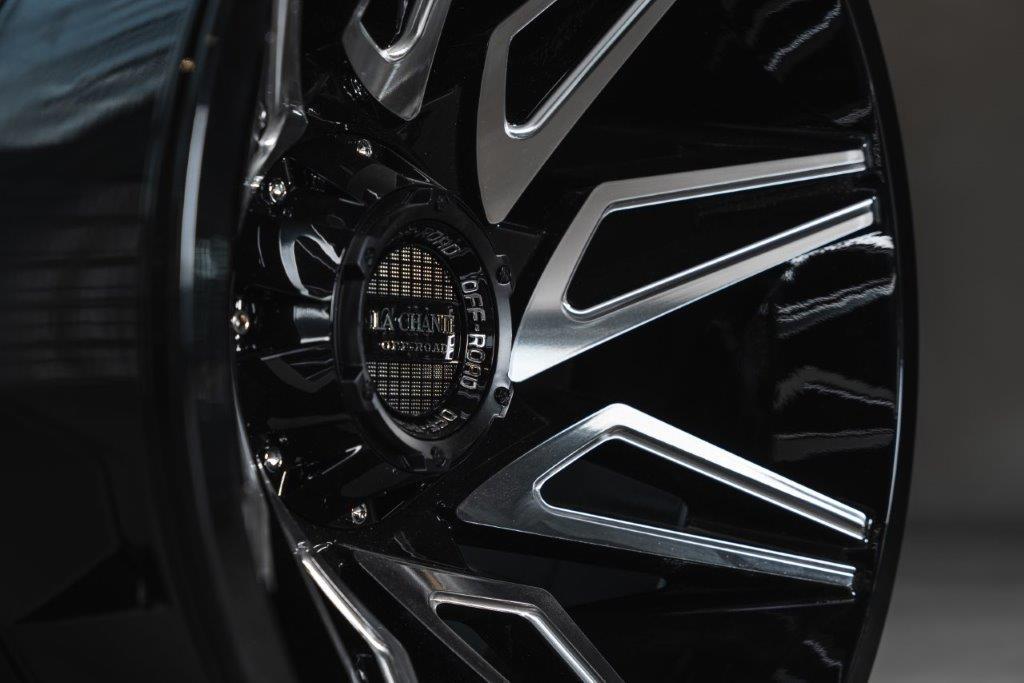 La Chanti LC-OF11 20" 12J ET-44 6x135/6x139,7 Black Machined - obrazek 7