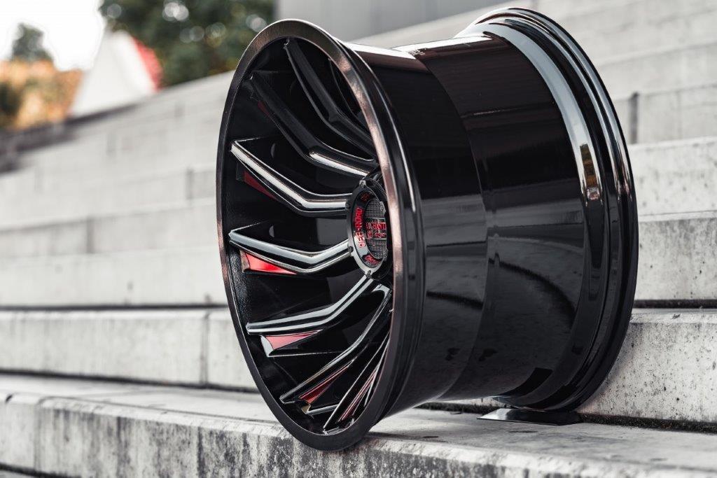 La Chanti LC-OF12 20" 12J ET-25 6x139,7 Gloss Black Red - obrazek 5