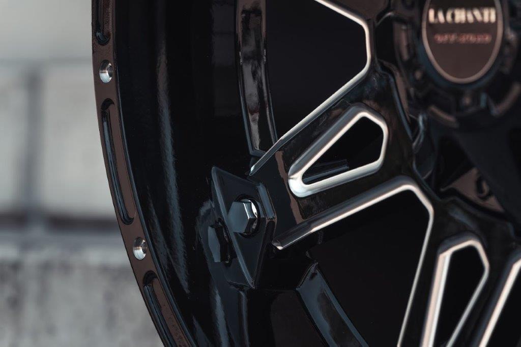 La Chanti LC-OF1 20" 9J ET0 6x136/6x139,7 Gloss Black Milled Spockes - obrazek 8