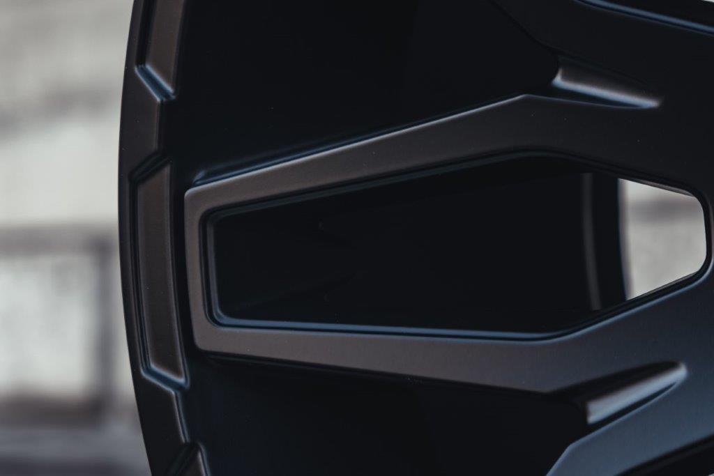 La Chanti LC-OF4 20" 10J ET-12 6x135/6x139,7 Matt Black - obrazek 9