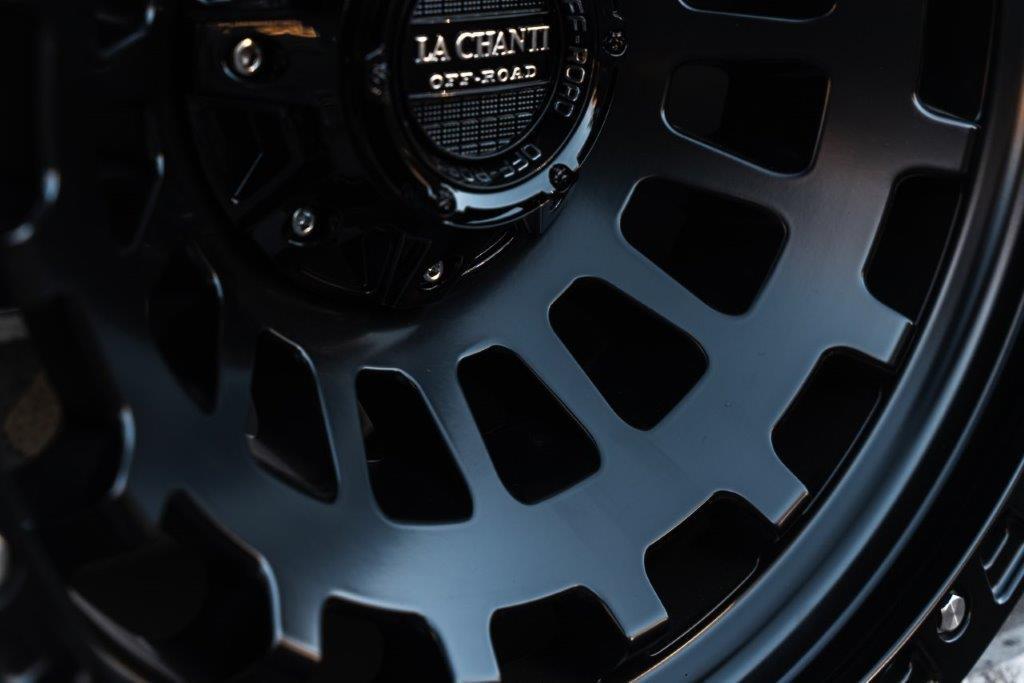 La Chanti LC-OF6 20" 10J ET-25 6x135/6x139,7 Matt Black with Black Ring - obrazek 12