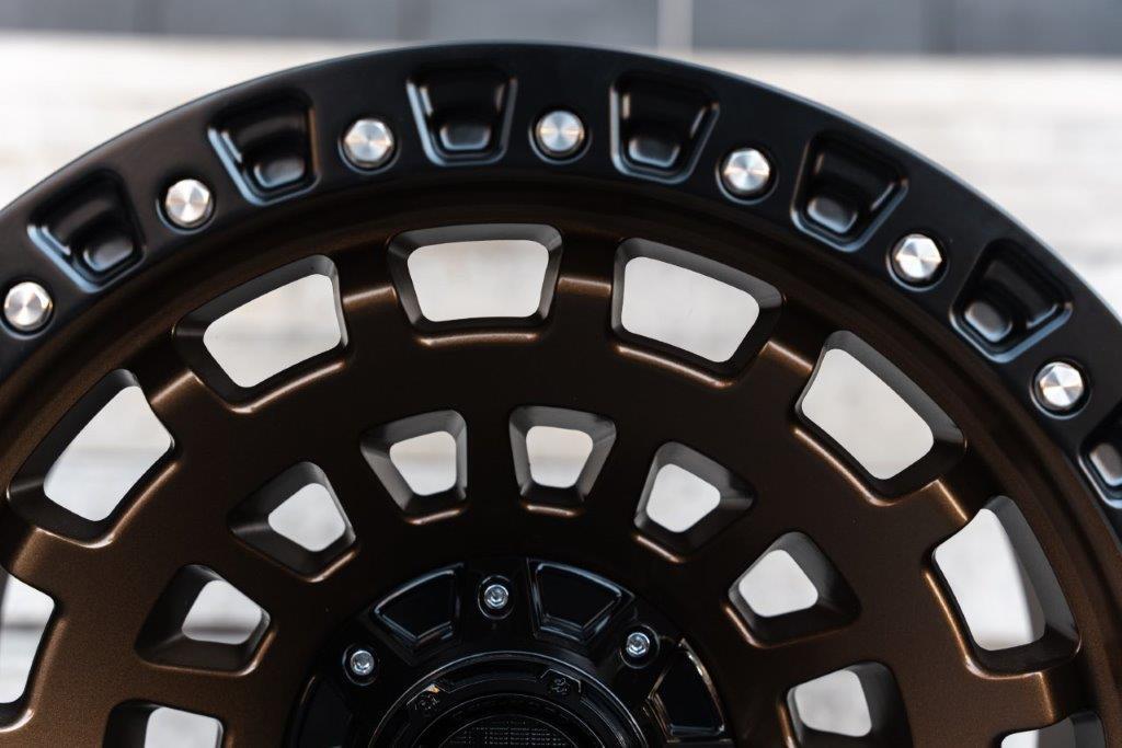 La Chanti LC-OF6 20" 10J ET-25 6x135/6x139,7 Matt Black with Bronze Face - obrazek 3