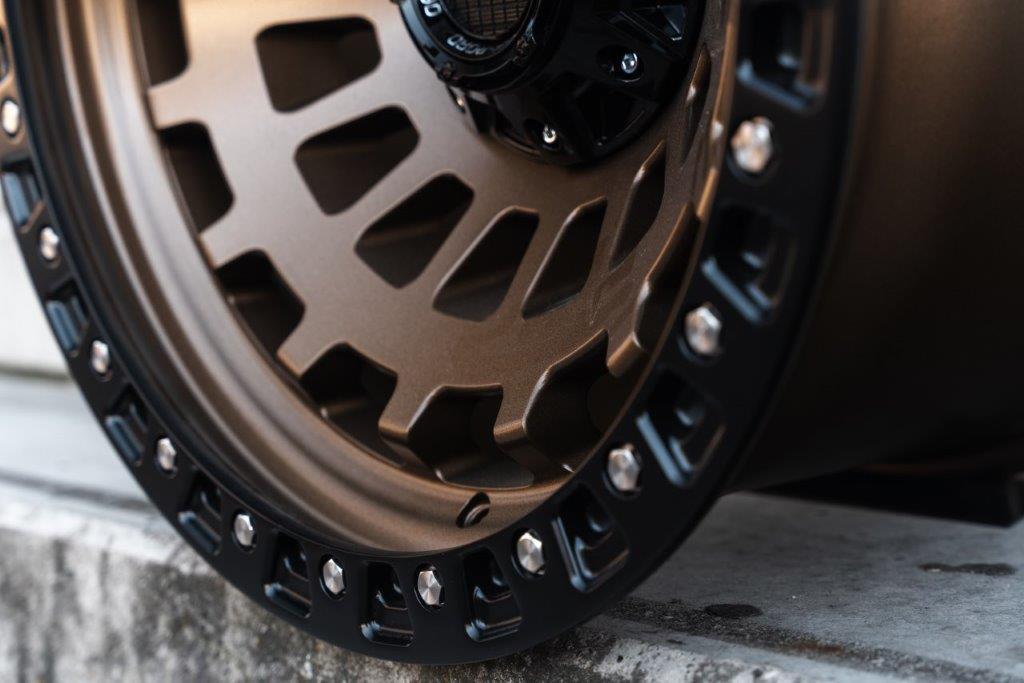 La Chanti LC-OF6 20" 10J ET-25 6x135/6x139,7 Matt Bronze with Matt Black Ring - obrazek 7