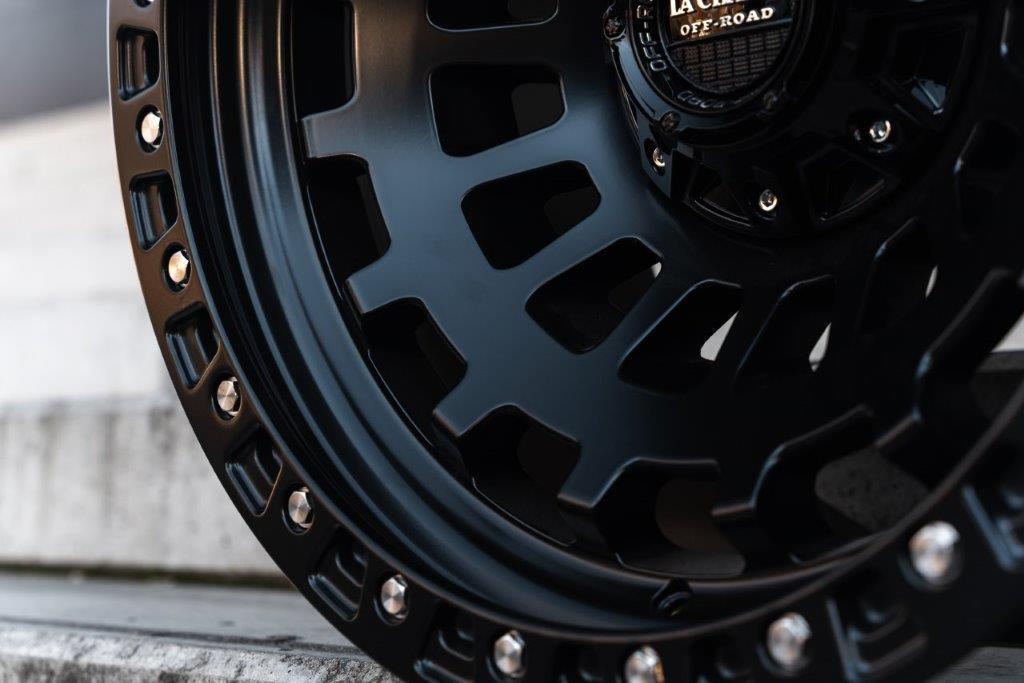 La Chanti LC-OF6 20" 12J ET-25 5x127/5x139,7 Matt Black with Black Ring - obrazek 7