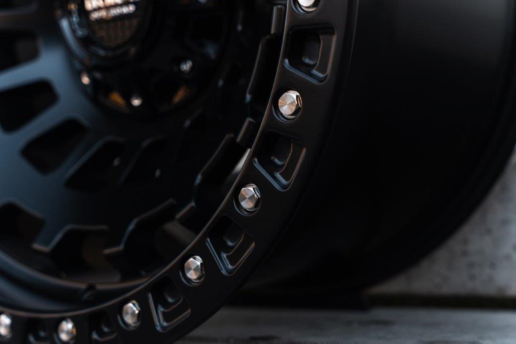 La Chanti LC-OF6 20" 12J ET-25 5x127/5x139,7 Matt Black with Black Ring - obrazek 8