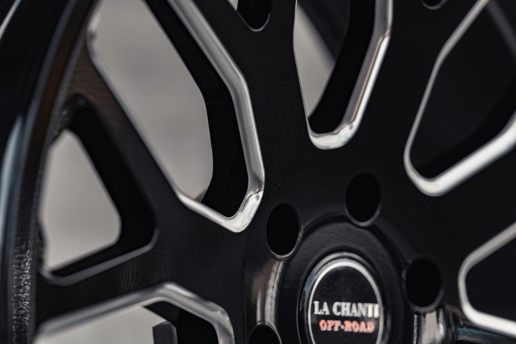 La Chanti LC-OF8 22" 9,5J ET12 6x139,7 Gloss Black Milled - obrazek 9