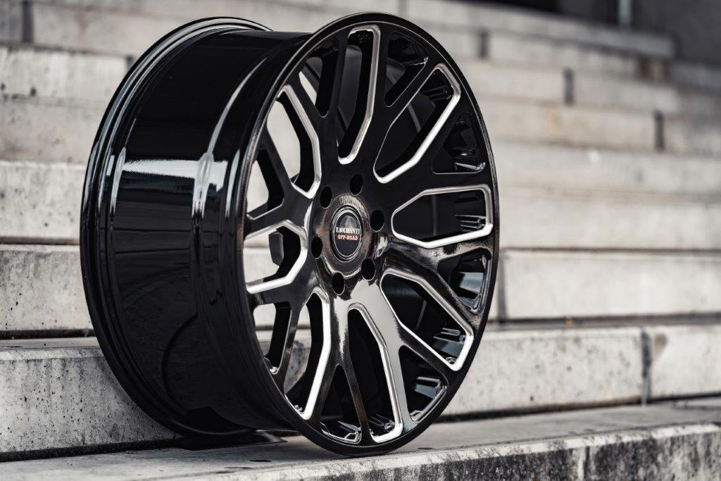 La Chanti LC-OF8 22" 9,5J ET32 6x135 Gloss Black Milled - obrazek 5