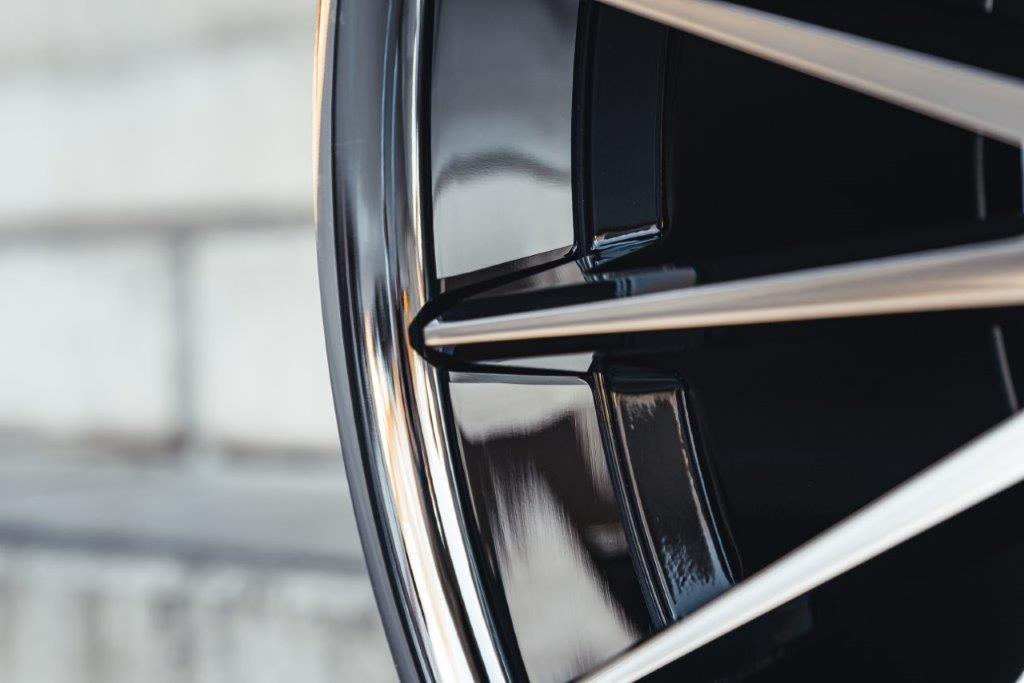 La Chanti LC-P12 20" 9J ET35 5x112 Black Machined SS Lip - obrazek 9