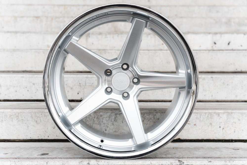 La Chanti LC-P13 20" 10,5J ET28/ET40 5x114,3 Machined Silver SS Lip