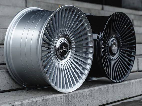 La Chanti LC-P19 21" 9J ET22 + 10,5J ET28 5x120 Machined Silver - obrazek 4