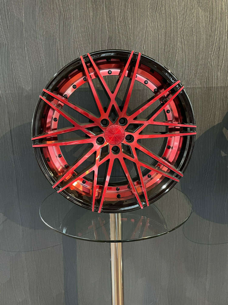 La Chanti LC-P1 20" 8,5J ET40 + 10J ET38 5x112 Gloss Black Red Spockes
