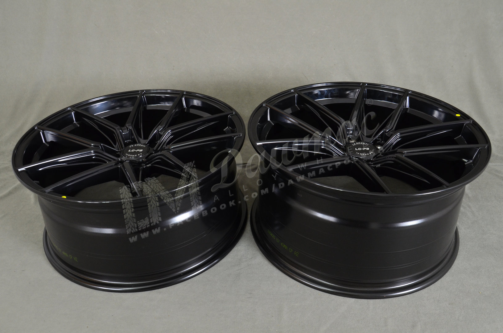 La Chanti LC-P3 19" 8,5J ET42 + 9,5J ET40 5x112 Glossy Black - obrazek 6