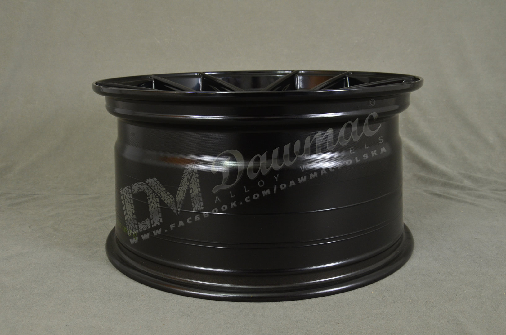 La Chanti LC-P3 20" 10J ET28/ET45 5x112 Glossy Black - obrazek 7