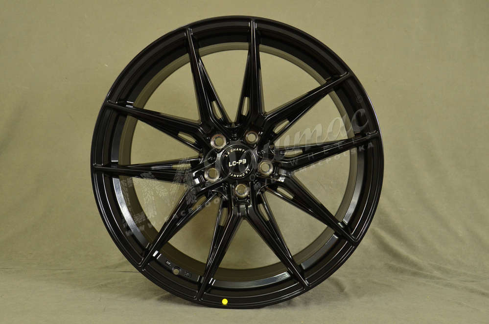 La Chanti LC-P3 20" 9J ET23/ET35 5x112 Glossy Black