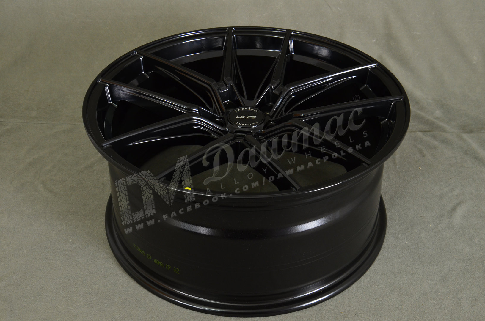 La Chanti LC-P3 20" 9J ET35 5x114,3 Glossy Black - obrazek 5