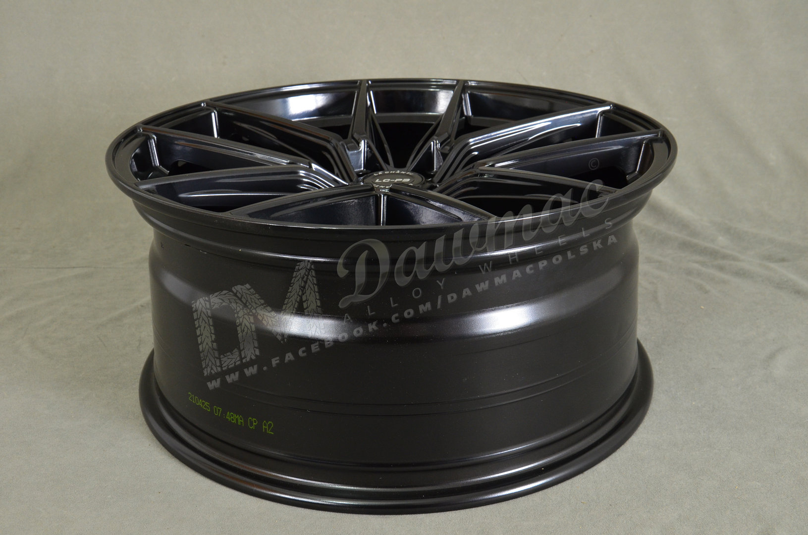 La Chanti LC-P3 20" 9J ET35 5x114,3 Glossy Black - obrazek 6