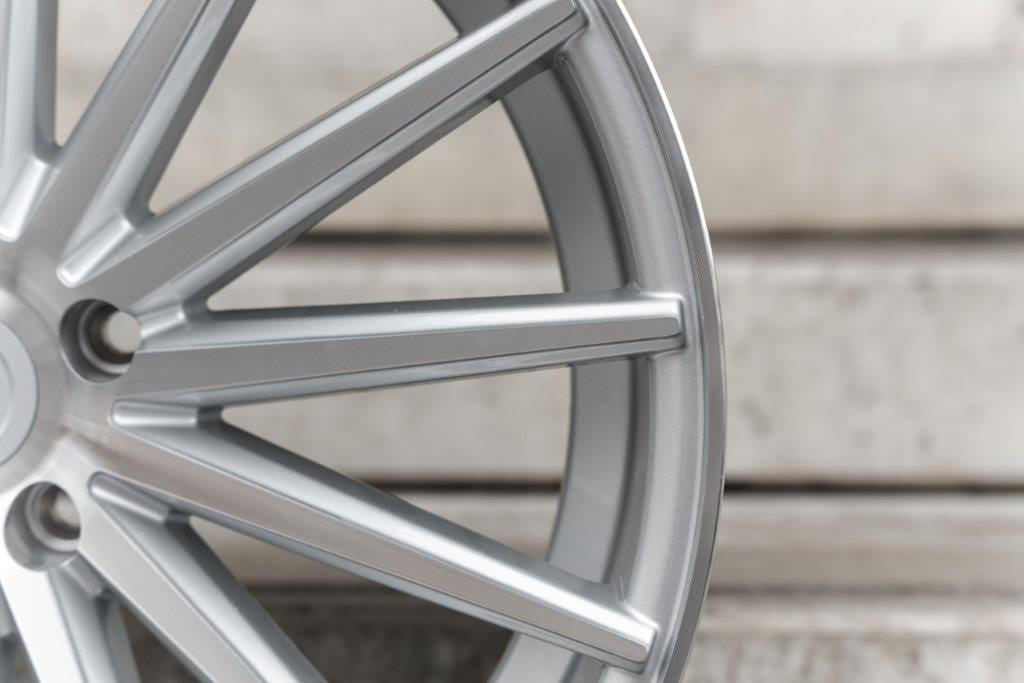 La Chanti LC-P5 19" 8,5J ET45 + 9,5J ET40 5x112 Silver Machined - obrazek 10