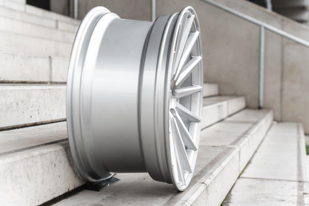 La Chanti LC-P5 19" 8,5J ET45 + 9,5J ET40 5x112 Silver Machined - obrazek 5