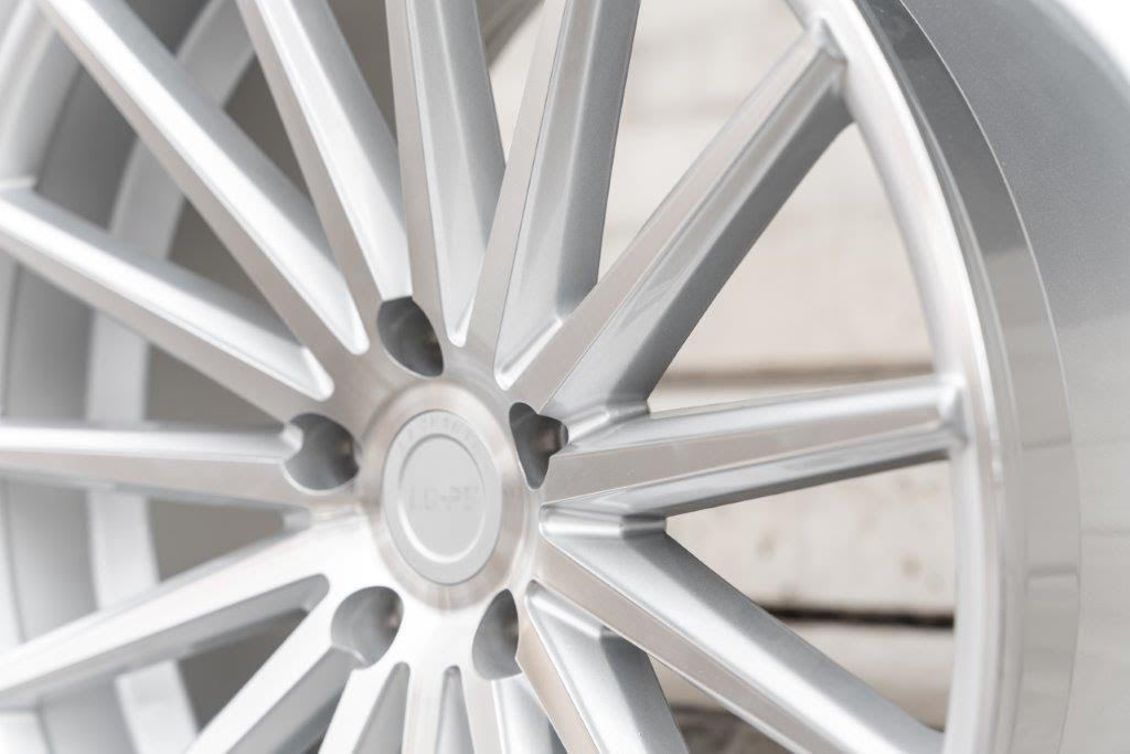 La Chanti LC-P5 19" 8,5J ET45 + 9,5J ET40 5x112 Silver Machined - obrazek 7